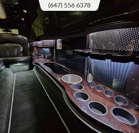 MKT 4 Interior